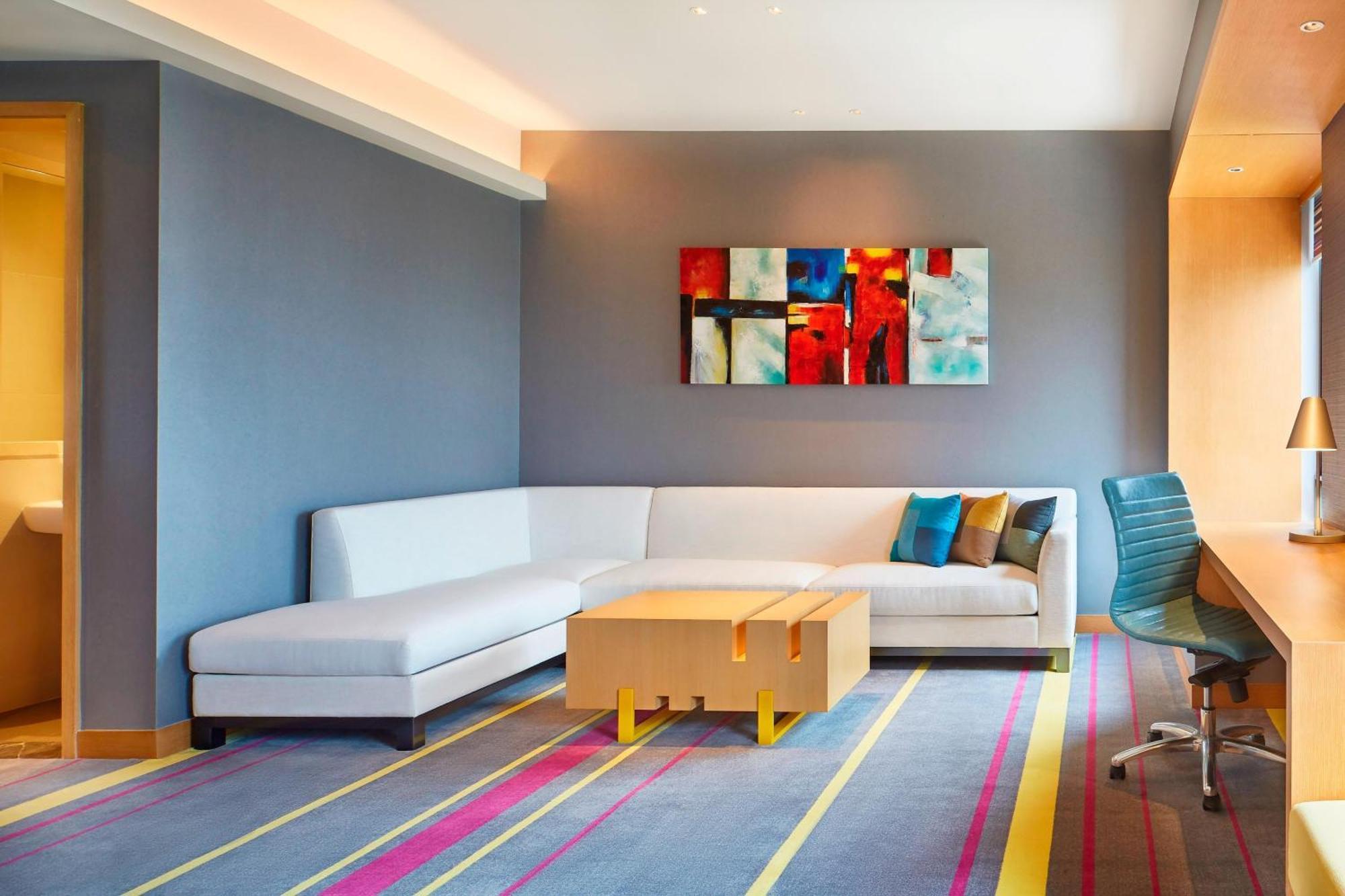 Aloft Dynamic Town Hotel Shenzhen Exterior photo