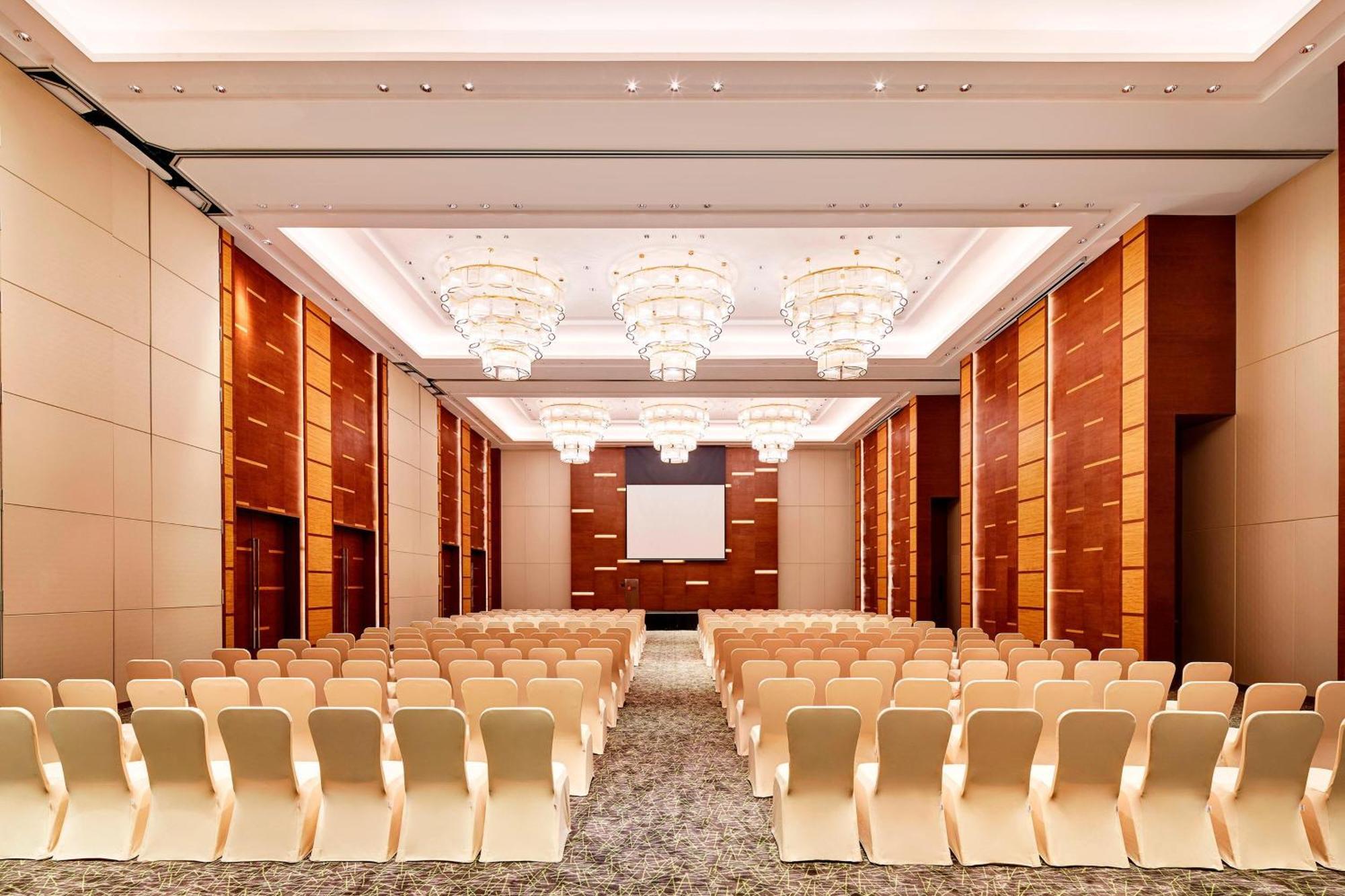 Aloft Dynamic Town Hotel Shenzhen Exterior photo