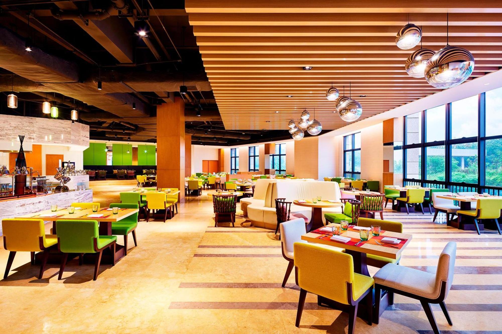 Aloft Dynamic Town Hotel Shenzhen Exterior photo